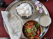 श्री स्मरण होम स्टे आणि सुर्वे खानावळ Shree Smaran Home Stay and Surve Khanaval