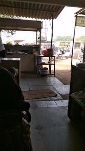 Gayatri Restaurant & Tea Stall