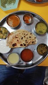 Kamakshi Veg Food Plaza