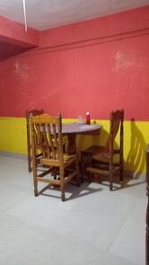 Crunchy Chicken, family restaurant