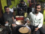 Bobby bhai paranthey waley