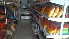 Mini mercado açougue e padaria sabor brasil