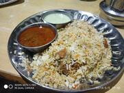 Dewangan Biryani Center