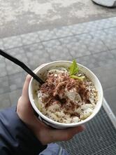 Бородатый бариста