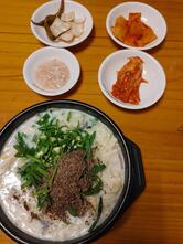 큰맘할매순대국