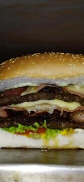 Bárbaros Lanches dos Artistas