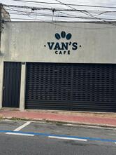 Van’s Café