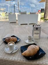 Prosit Cocktail & Wine Bar