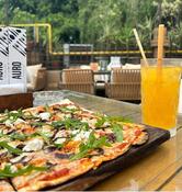 Mom touch cafe sadhupul