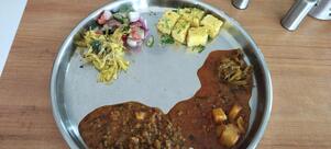 Friend’s hotel & restaurant