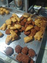 The Famous Vijayanagar Sisters Bhajji Shop - Akka-Tangiyara Bhajji Angadi