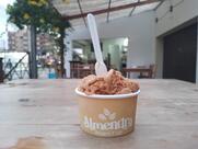 Almendra Heladería y Café
