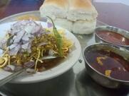 Pokharkar Misal Hotel Dhananjay