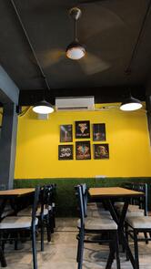 Pomino'z Pizza Best Vegetarian Fast Food in Pundri