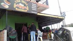 Vira Copos Petiscaria E Chopperia