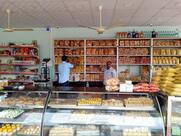 Amit Bhel Center & Bakers