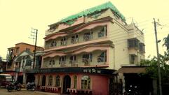 Indian Hotel Paradise