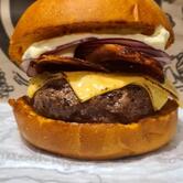 Caixote's Burger itapeba