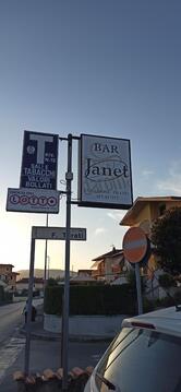 BAR JANET
