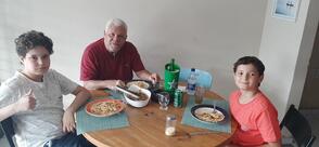 CACHORRO ENGARRAFADO