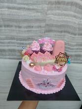 Harshi's Cakes & Cupcakes
