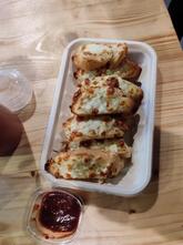 MIRAKO PIZZERRIA - Handtossed Pizza (மிராகோ பீட்செரியா - வாணியம்பாடி நெடுஞ்சாலை)