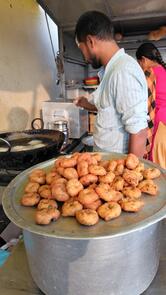 Tinisu Tiffen Center