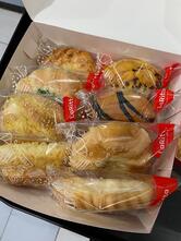Laritta Bakery Sepanjang