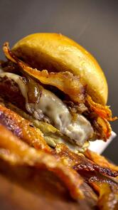 BBQ Brasa & Fumaça Restaurante e Hamburgueria em Niterói