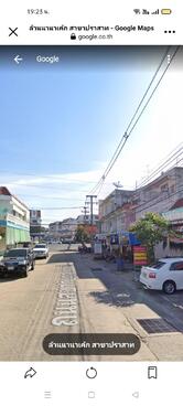 ล้านนานาเค้ก สาขาปราสาท