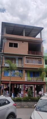 Walkin Bar and Resturant