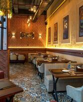 Ambarsariye (A Pure Veg Multicusine Restaurant)