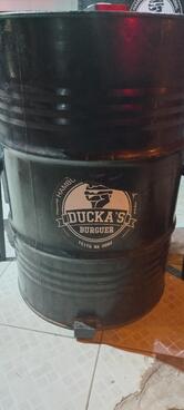 Ducka's Burger