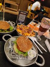 Geek Bunker Burger Sul