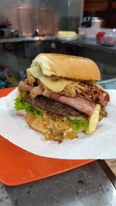 TRÓIA LANCHES - TRAILER