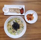 하늘을나는칼국수
