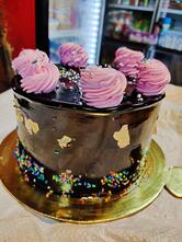 Milan Sindhi Bakers&general store