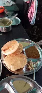 Shri Siddheshwar Idli Gruh - 27 Years Breakfast Seva.