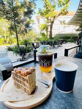 ร้าน อิ่ม garden & cafe’ ร้านน่านั่ง บรรยากาศดี ชลบุรี