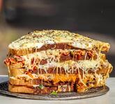 Om Snacks - Sandwiches, Chaat shop, Pav Bhaji Shop, Pizza Delivery, Fast Food Restaurant in Andheri East