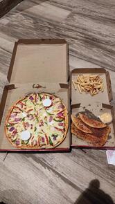 Cheese N Spice Pizza