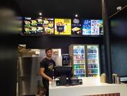 Chicken Street Paris Place Clichy Naan & Fried Chicken