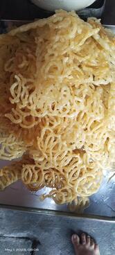 गुप्ता स्वीट्स एंड बेकर्स