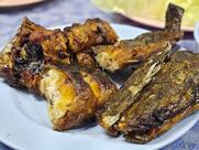 ร้านคางหมูย่าง ลุงจำรัส