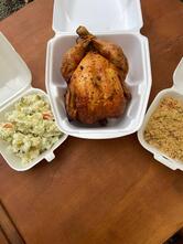 Julios Chicken House - Frango Assado