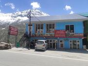 PINE CORN (Rooms and Food)