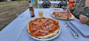 Tholoi Restaurant and Pizzeria