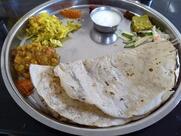 Sri Basaveshvara Khanaavalli ,Tiffans and Chats