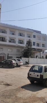 hotel uma residency and Bar