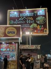 Old Hotel Highway King